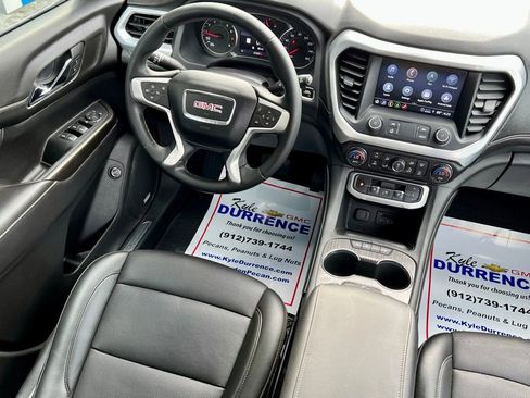 Used 2023 GMC Acadia SLT image 14