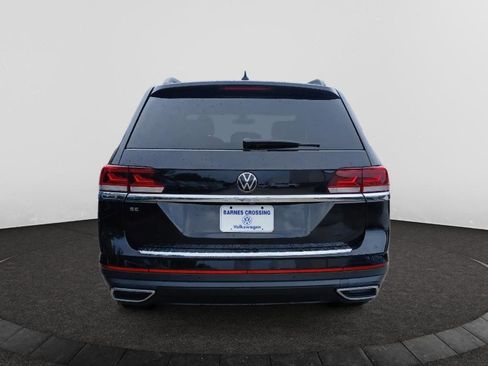 Used 2022 Volkswagen Atlas SE w/ Panoramic Sunroof Package FWD image 4