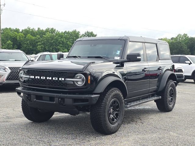 Used 2024 Ford Bronco Wildtrak AWD/4WD image 1