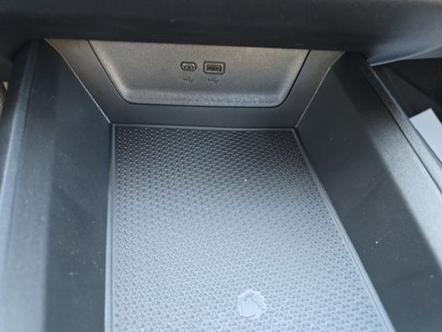 New 2026 Chevrolet Equinox LT image 28