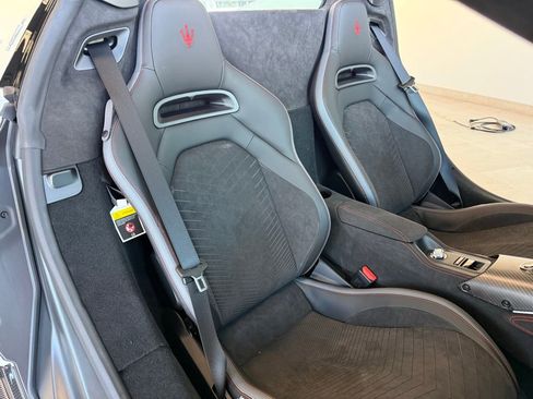 New 2023 Maserati MC20 Spyder image 13