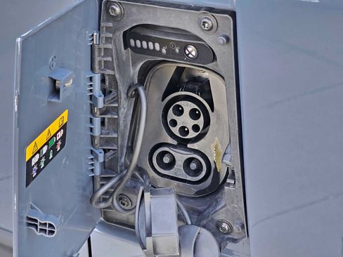 Used 2024 RAM ProMaster 3500 FWD image 17
