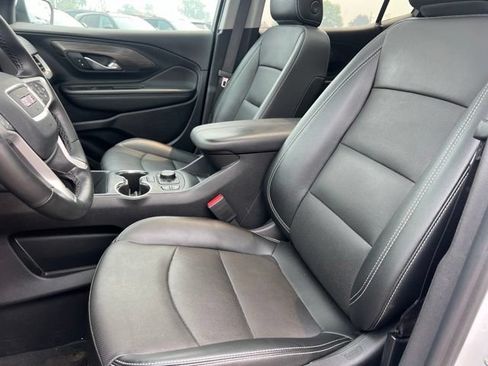 Used 2023 GMC Terrain SLT w/ Infotainment Package II AWD/4WD image 24