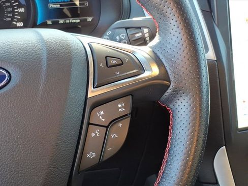 Certified 2023 Ford Edge ST-Line image 20