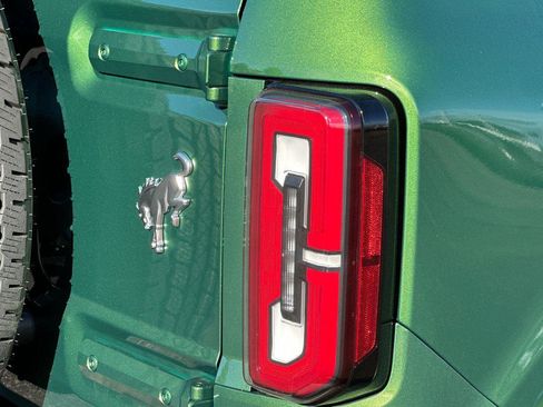 New 2025 Ford Bronco Outer Banks image 6