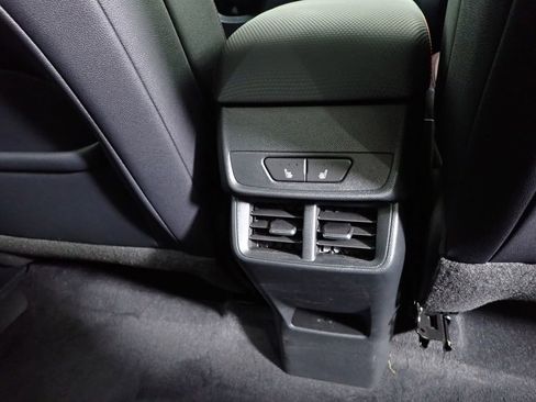 Used 2026 Chevrolet Equinox RS w/ Convenience Package III FWD image 39