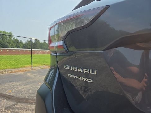 Used 2024 Subaru Outback Limited AWD/4WD image 8