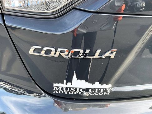 Used 2025 Toyota Corolla LE FWD image 26