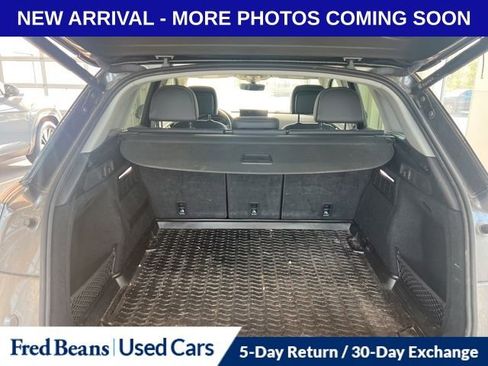 Used 2023 Audi Q5 2.0T Premium w/ Convenience Package image 8