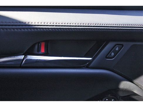 Certified 2025 MAZDA MAZDA3 s image 20