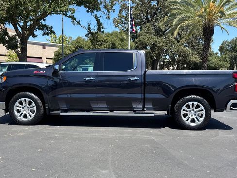 Used 2022 Chevrolet Silverado 1500 LTZ AWD/4WD image 6