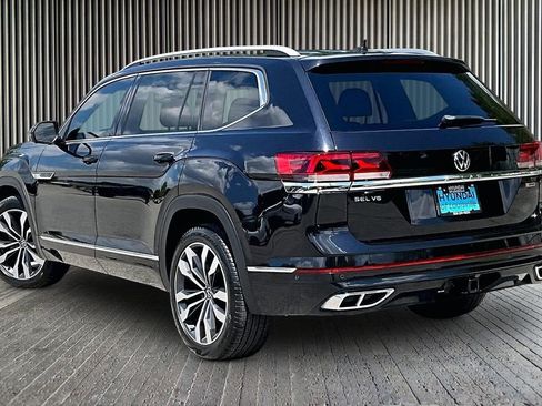 Used 2022 Volkswagen Atlas SEL Premium AWD/4WD image 3