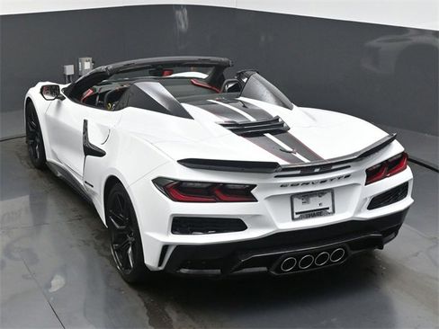 New 2026 Chevrolet Corvette Z06 w/ Stealth Interior Trim Package image 22