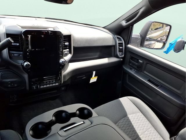 New 2026 RAM 3500 Tradesman AWD/4WD image 15