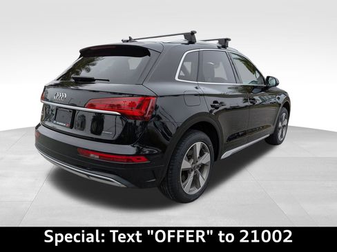 Certified 2023 Audi Q5 2.0T Premium Plus w/ Premium Plus Package image 3