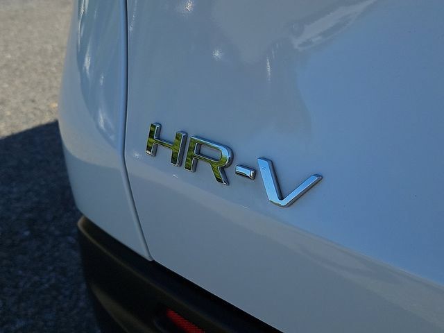 Certified 2025 Honda HR-V LX image 30