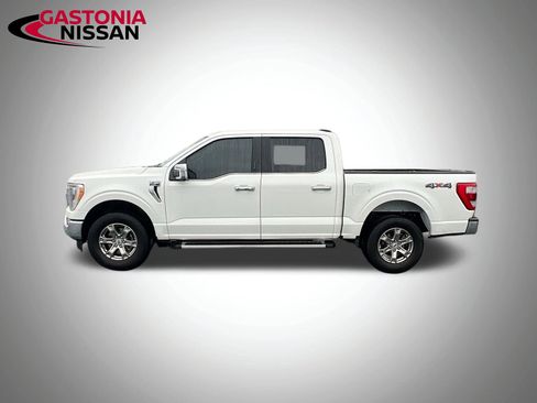 Used 2023 Ford F150 Lariat w/ Trailer Tow Package image 5