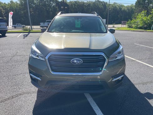 Used 2022 Subaru Ascent Limited AWD/4WD image 2