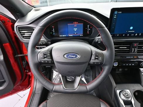 Used 2025 Ford Escape ST-Line Select w/ Tech Pack #1 image 27