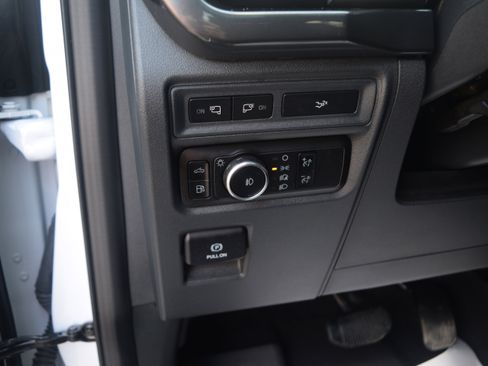 Used 2023 Ford F150 XLT w/ Equipment Group 302A High image 4