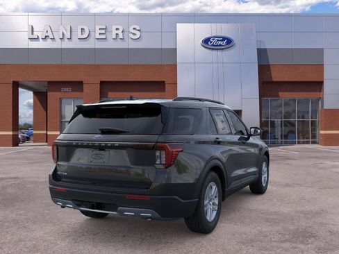 New 2026 Ford Explorer Active w/ Active Comfort Package RWD image 8