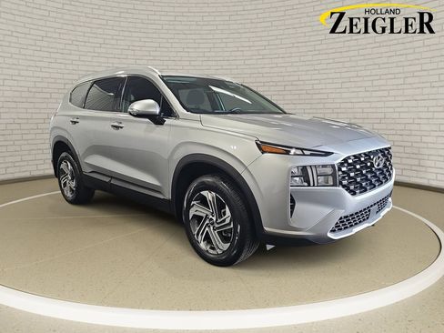 Certified 2023 Hyundai Santa Fe SEL AWD/4WD image 3
