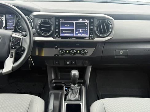 Used 2020 Toyota Tacoma SR5 image 23