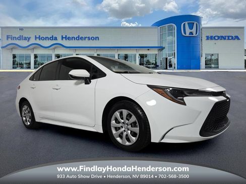 Used 2020 Toyota Corolla LE w/ Carpet Mat Package (TMS) FWD image 1