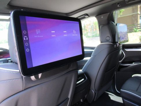 New 2026 Cadillac Escalade Sport w/ Touring Package AWD/4WD image 15
