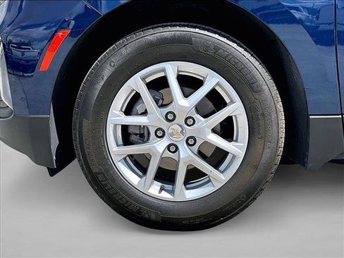 Used 2023 Chevrolet Equinox LT w/ Driver Convenience Package FWD image 10