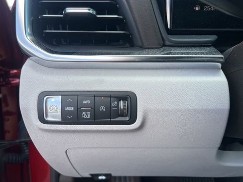 Used 2026 GMC Terrain Denali AWD/4WD image 21
