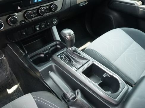 Used 2023 Toyota Tacoma TRD Sport AWD/4WD image 28