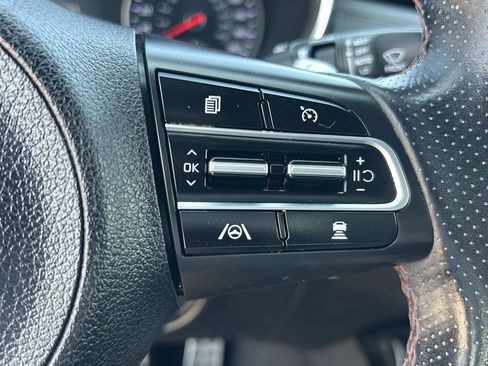Used 2022 Kia Stinger GT-Line w/ Sun & Sound Package RWD image 24
