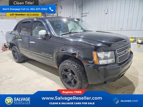 Used 2013 Chevrolet Avalanche LTZ AWD/4WD image 5