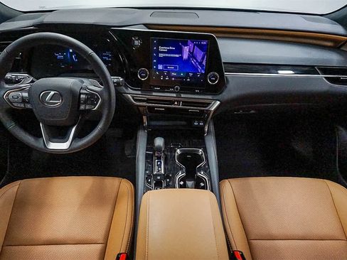Used 2025 Lexus RX 350 FWD w/ Technology Package image 13