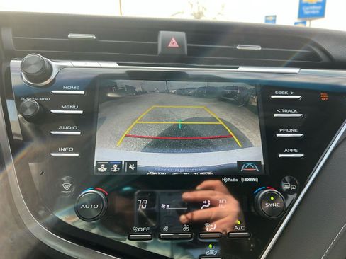 Used 2018 Toyota Camry SE w/ Audio Package image 44