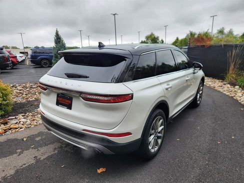 Used 2022 Lincoln Corsair AWD w/ Premium Package image 5