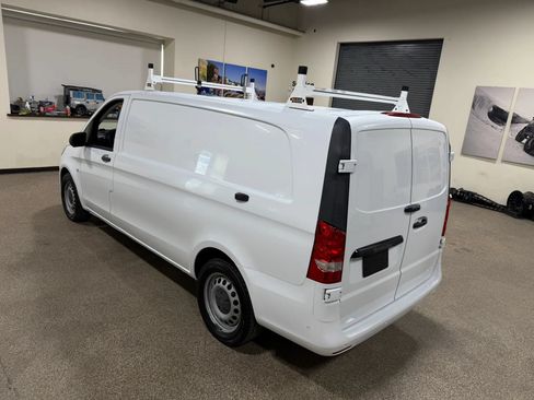 Used 2021 Mercedes-Benz Metris image 19