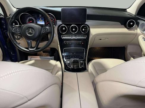 Used 2017 Mercedes-Benz GLC 300 4MATIC image 20