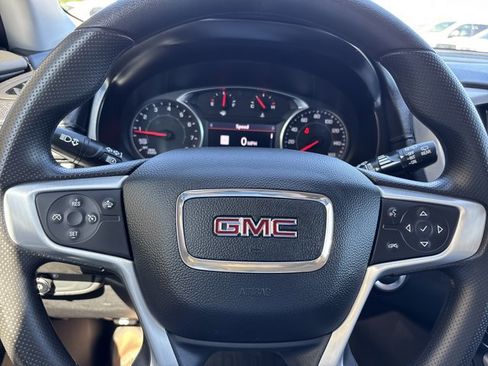 Used 2023 GMC Terrain SLE w/ Driver Convenience Package AWD/4WD image 28