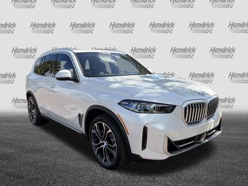 Used 2026 BMW X5 xDrive40i AWD/4WD image 2