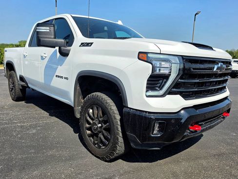 Used 2025 Chevrolet Silverado 2500 LTZ w/ Trail Boss Package AWD/4WD image 16