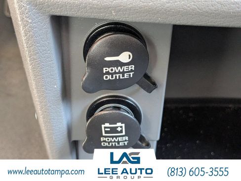 Used 2010 Chrysler Town & Country Touring image 21