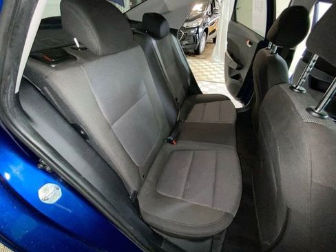 Used 2021 Hyundai Accent SE FWD image 11