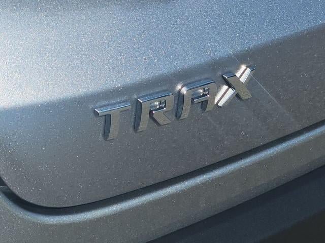 New 2026 Chevrolet Trax LS w/ LS Convenience Package FWD image 31