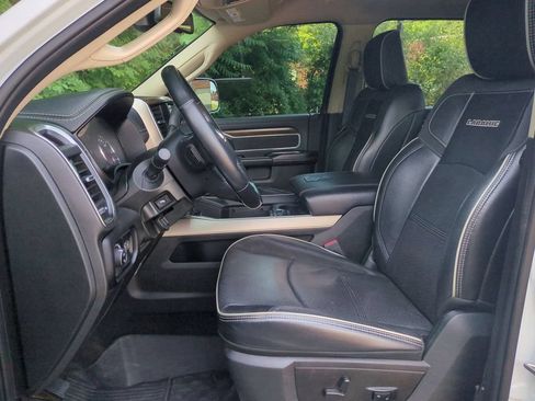 Used 2022 RAM 2500 Laramie AWD/4WD image 21