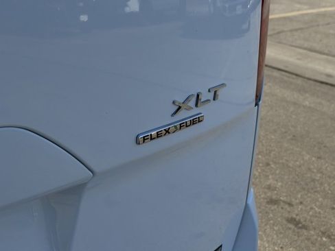 Used 2020 Ford Transit Connect XLT image 42