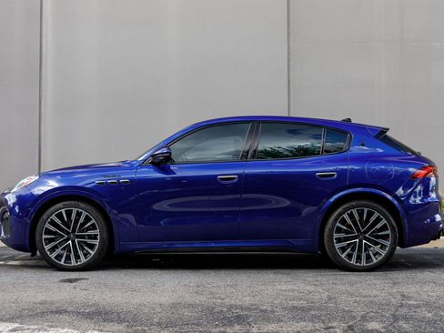 Used 2023 Maserati Grecale Modena AWD/4WD image 2