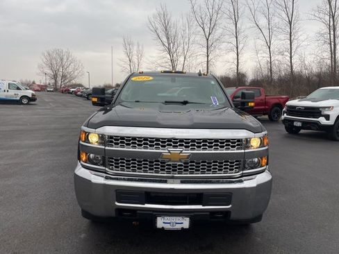 Used 2019 Chevrolet Silverado 2500 W/T w/ Snow Plow Prep Package image 5
