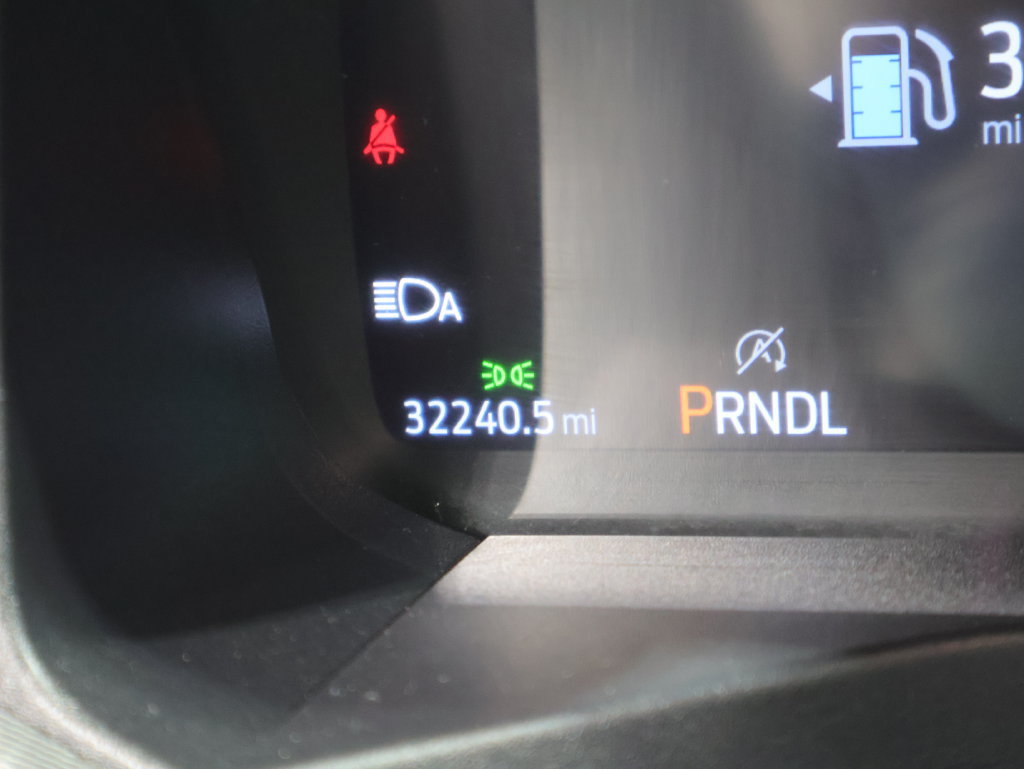 Used 2025 Ford Explorer ST-Line w/ ST-Line Street Pack AWD/4WD image 33